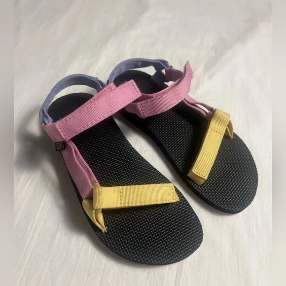 Teva Original Universal Kids Size 5 Sandals Multicolore Pink Yellow Blue NWOT - Picture 7 of 7
